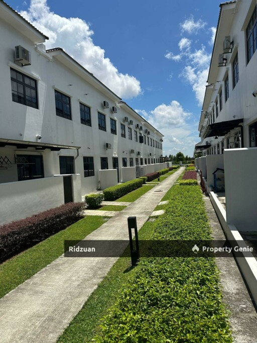 The Tate @ Eco Botanic for Rent