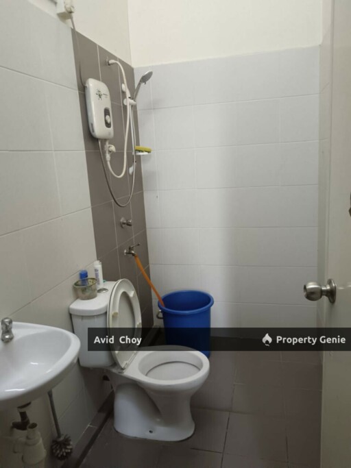 Taman Putri , 2 Storey Terrace House (Good condition)(Lower Price)