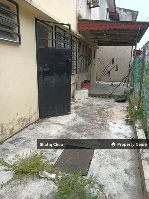 Newly Painted Double Storey Lorong Pending Bandar Puteri Klang