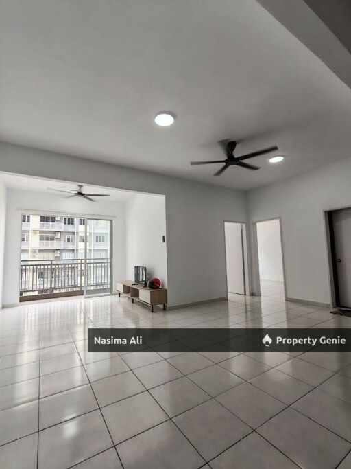 Adelia 3 Residensi Partially Furnished