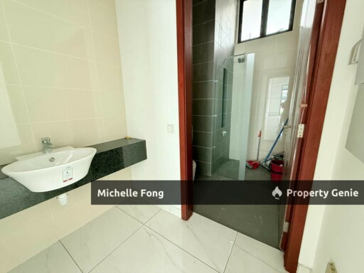 Nusa Duta 3 @ Nusa Bestari / Double Storey Semi Detached / Gated Guarded