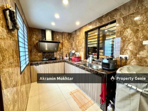 END LOT & FULLY FURNISHED | 2.5 Storey Terrace House @ Kinrara Residence Bandar Kinrara Selangor