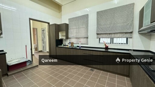 3 Storey Bungalow Anjung Melati Gombak. Near TBG.