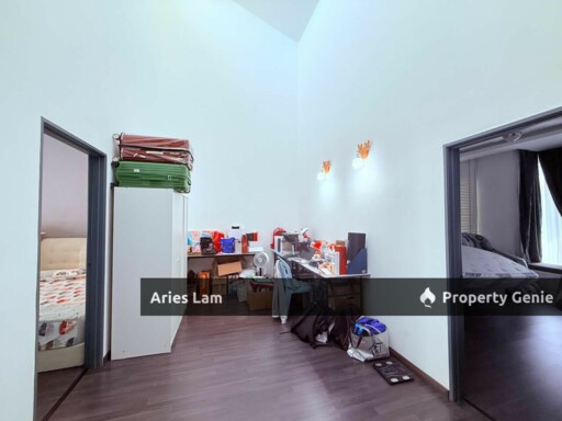 Nice Renovated Double Storey House /Bandar Dato Onn / Near Mount Austin /JB Town