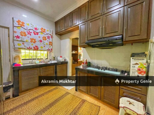 Freehold & Corner Lot | 2-Storey Bungalow, Green Street Home, Seremban 2