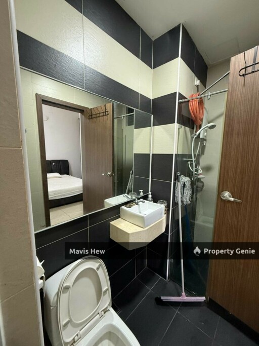 For Rent, D'secret Garden @ Kempas Indah, 1 Carpark, New Paint, FF