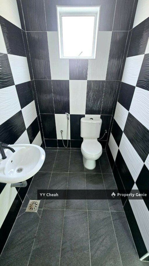 Lapangan Perdana Near Botani Ipoh Single Storey Inter-Corner House Fully Renovated and Refurbished, Great Location Freehold