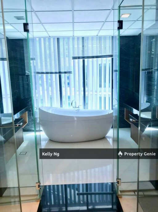 MK 11 Condo Partly Furnished At Mont Kiara For Sale