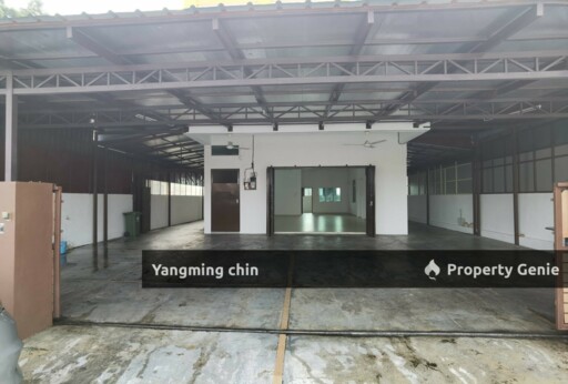 Commercial Bungalow For Rent in Pasir Puteh, Ipoh