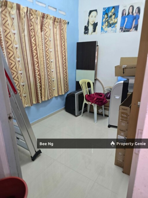 Taman Pulai Utama / Flat / Fully Renovated / Full Loan / Super Value