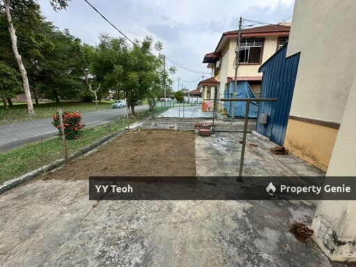 CORNER Angkasa Nuri Double Storey Terrace