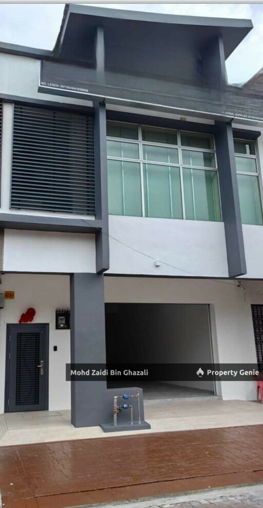 Prime Commercial Two Storey Shop Lot At Bandar Bukit Raja,Klang Selangor
