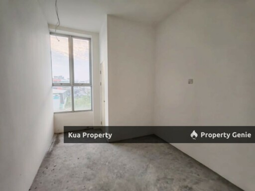For Rent! Second Floor Intermediate House at 7th Mile
