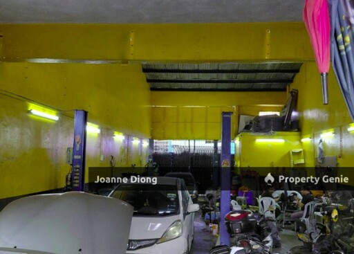 Double Storey Warehouse-Jalan PJS3
