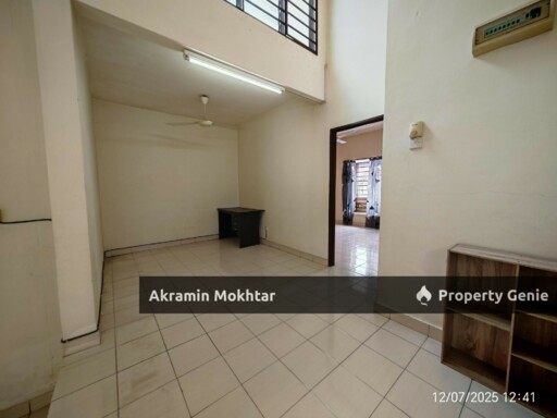 HOT AREA, AFFORDABLE, ] 2 Sty Taman Prima Tropika, Seri Kembangan