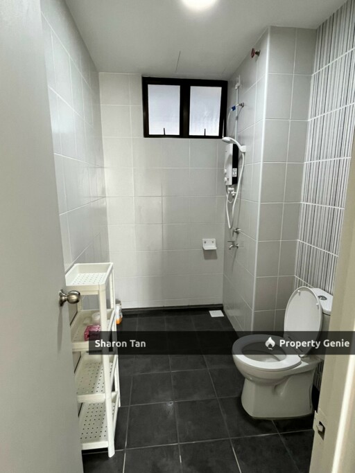 Cenderasari Apartment Larkin JB Freehold Malay Reserve Unit Middle Floor near School, BBU, Larkin Sentral