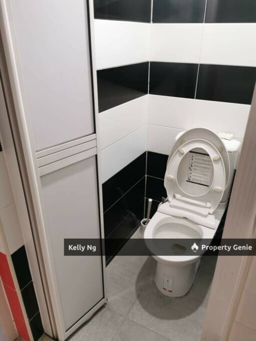 Sngle Stty Corner Partially Furnished House At Tmn Melawis Teluk Pulai Klang For Rent
