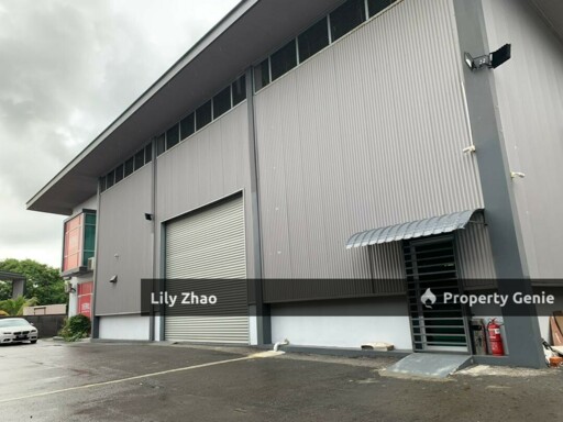 Semi Detached Warehouse, 2 storey Showroom & Office for Sale, LA 12,842 SF Gated, Kuala Neutron, Inanam