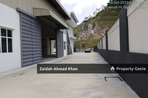 KAWASAN PERINDUSTRIAN HITECH JALAN HITECH 7 SEMENYIH 1.5 STOREY SEMI D FACTORY FOR SALE FREEHOLD INDIVIDUAL TITLE