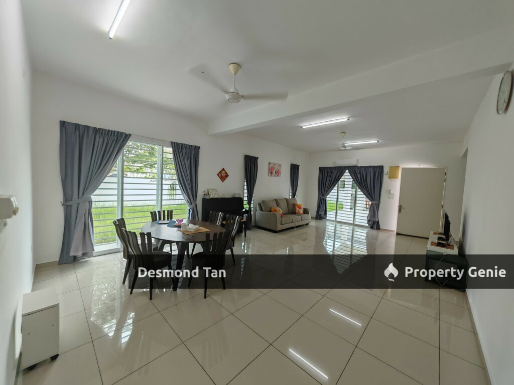 Hijayu 3, Hijayu 1, Suriaman , Sendayan ,Seremban(Full Furnished)