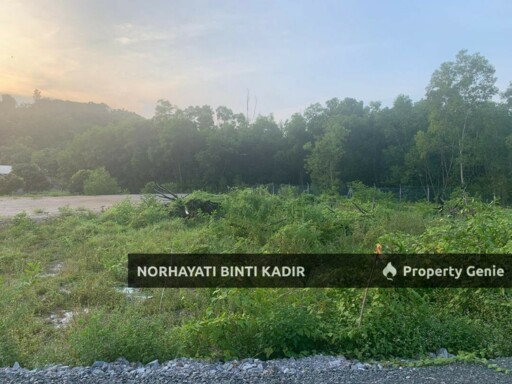 TANAH LOT BANGLO DI KG TEMIANG MUKIM KUALA DUNGUN BERDEKATAN PANTAI (SEAVIEW) UNTUK DIJUAL