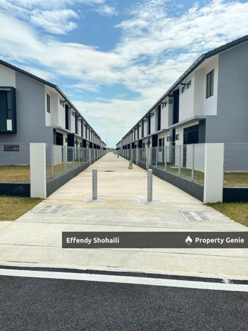 BANDAR BUKIT RAJA NADIRA 3