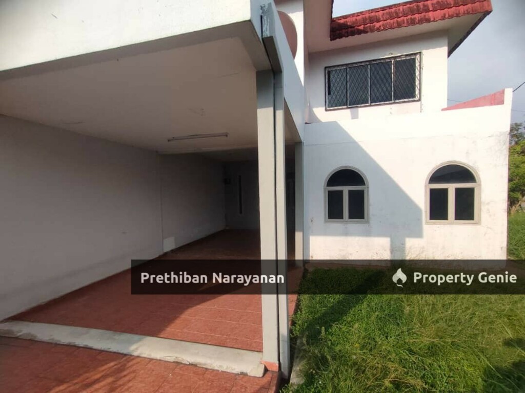 {Klang} Renovated and refurbished double storey house for sale in Taman Selatan, Klang