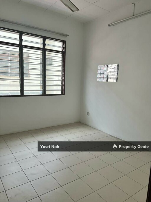 2 Storey Terrace at Bukit Saujana, Saujana Utama, Sg Buloh
