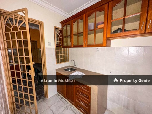 Freehold & Corner Lot | 2 Storey Terrace, Seksyen 6, Bandar Bukit Mahkota Bangi.