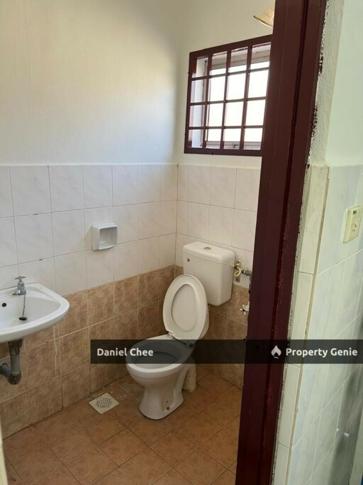 Ipoh Pengkalan Double Storey Terrace House For Rent