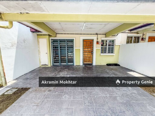 Renovated | Double Storey Terrace Seksyen 5, Kota Puteri, Rawang.