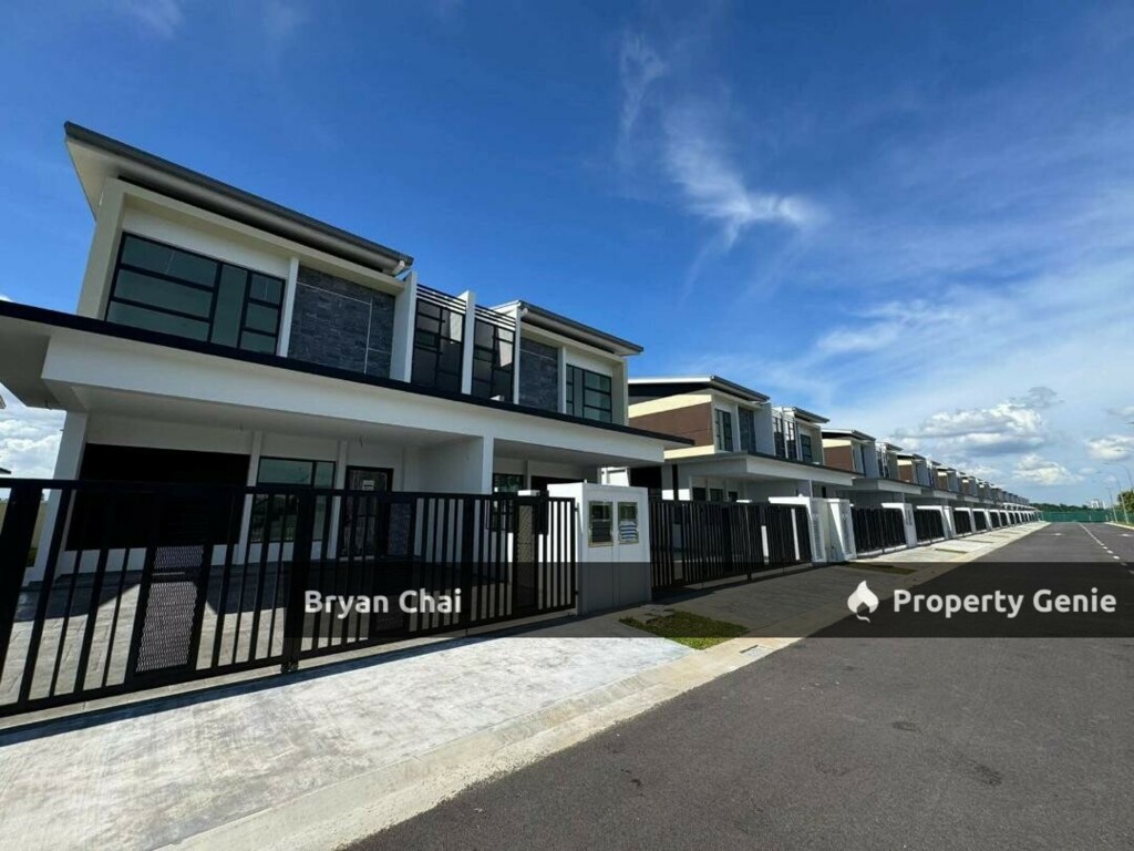 Honeydale Residence Impian Emas