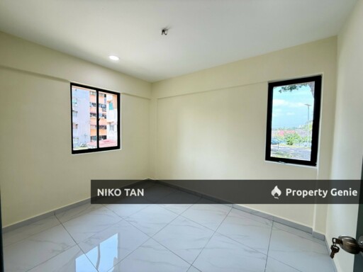 [RENOVATED]Geharu Flat Taman Rinting Masai For Sale