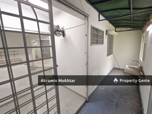 Freehold & Renovated | Double Storey Terrace (Intermediate)  Desa 12, Bandar Country Homes, Rawang, Selangor.