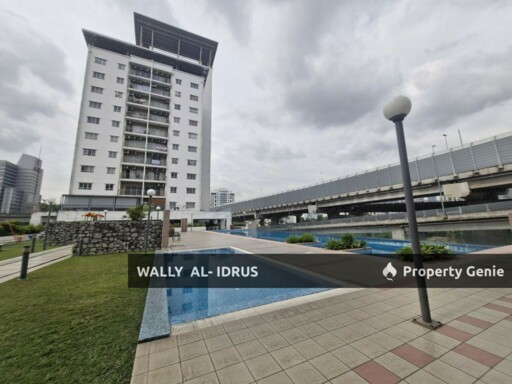 Suria Jelatek Residence