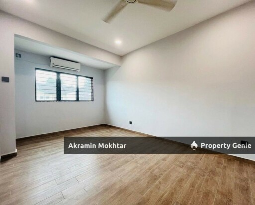 Freehold & Fully Renovated | 2 Storey Terrace Intermediate PU 10 @ Taman Puchong Utama, Puchong