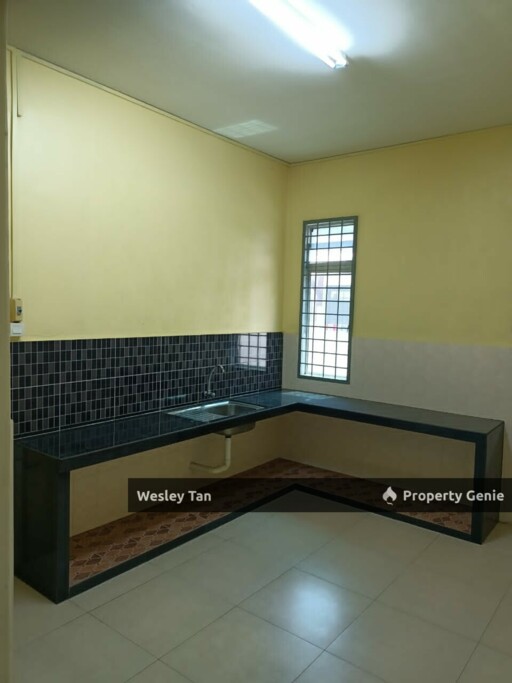 Taman Bukit Cheng , Melaka - 2 Storey Semi-D | Below Value | FREEHOLD | Bank Value RM650K - RM680K