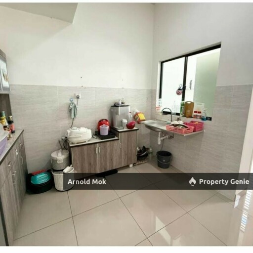 Fully Furnished 4R3B 2-Storey Terrace for Rent @ Seri Austin