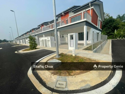 Brand New Spacious Double Storey Terrace In Taman Gemilang Dengkil