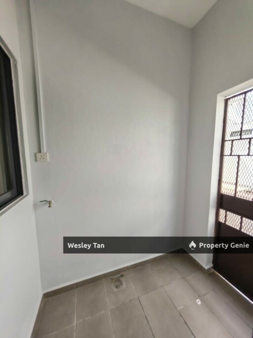 Kota Laksamana 2.5 Terrace Next To Melaka Jonker Area Extendable House