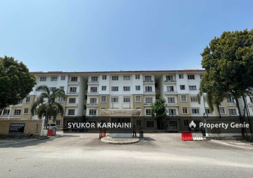 Partially Furnished Akasia Apartment at Setia Alam for SALE