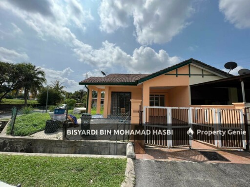 SINGLE STOREY CORNER LOT, TAMAN PJ PERDANA PAROI, SEREMBAN .