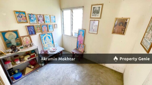 FREEHOLD &  NEAR MRT | Double Storey Taman Serdang Raya Seri Kembangan Selangor