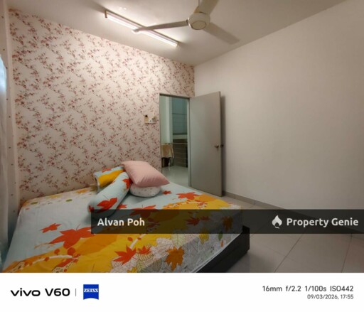 Freehold Double Storey Endlot With Fully Furnished