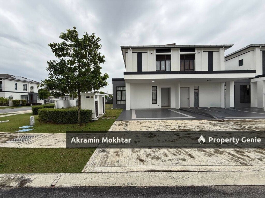 Facing Open & Fully Furnished | Double Storey Corner Lot (Type B) Regent Garden, Eco Grandeur, Puncak Alam.