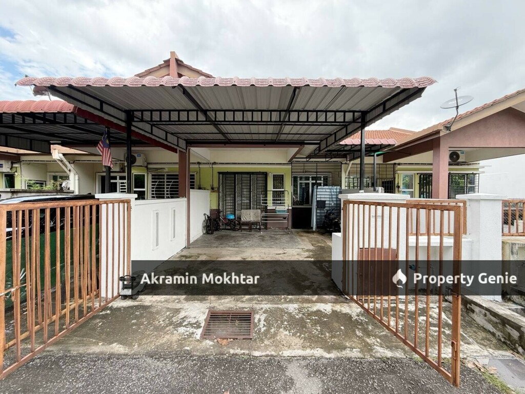 Freehold, Facing Open & Renovated | Single Storey Terrace House, Jalan Nipah, Taman Dato Hormat, Teluk Panglima Garang, Selangor.