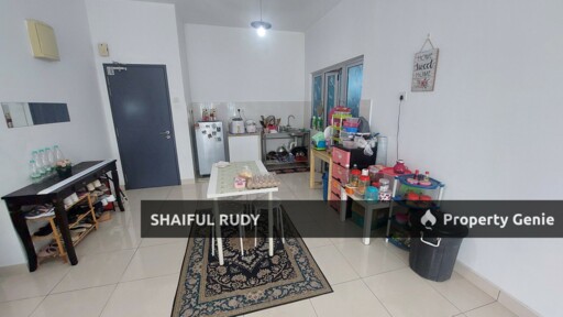 Spacious & Affordable: Service Apartment for Sale in Saville, Kajang!