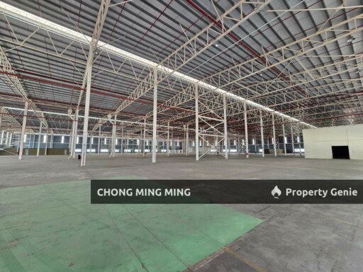Detached Factory @ Bandar Nilai near to PLUS Highway for Rent