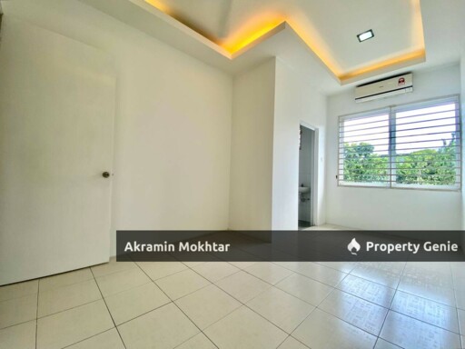 FREEHOLD & RENOVATED | Double Storey Terrace@Nadayu 92, Kajang