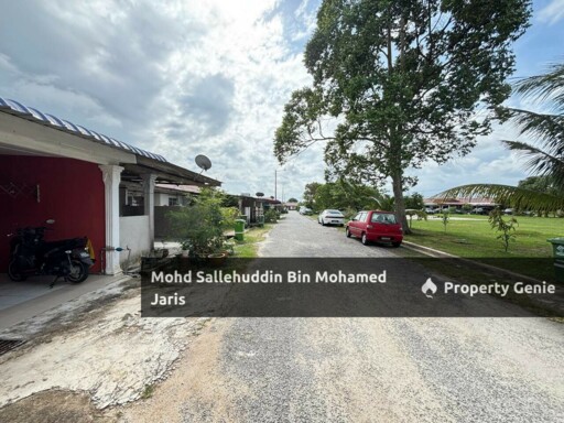 [FACING OPEN] RUMAH TERES TAMAN PERAMU JAYA PEKAN